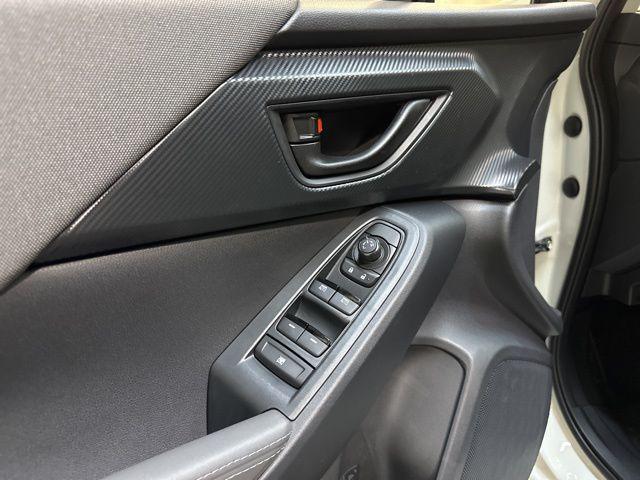 Photo of 2025 Crystal White Pearl Subaru Crosstrek