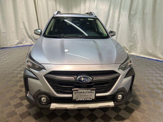 Photo of 2025 Ice Silver Metallic Subaru Outback