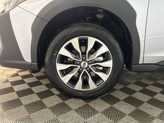 Photo of 2025 Ice Silver Metallic Subaru Outback