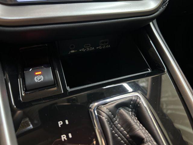 Photo of 2025 Magnetite Gray Metallic Subaru Outback