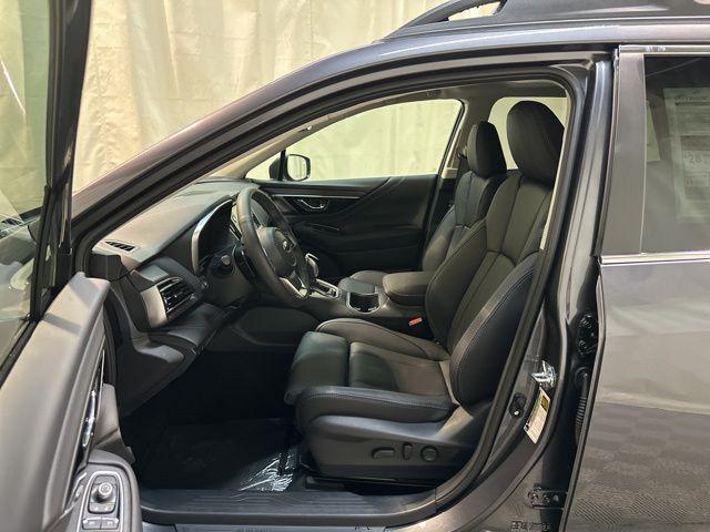 Photo of 2025 Magnetite Gray Metallic Subaru Outback