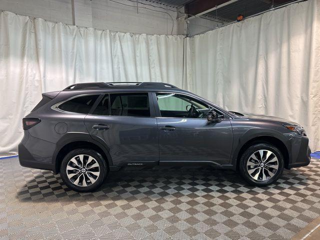 Photo of 2025 Magnetite Gray Metallic Subaru Outback
