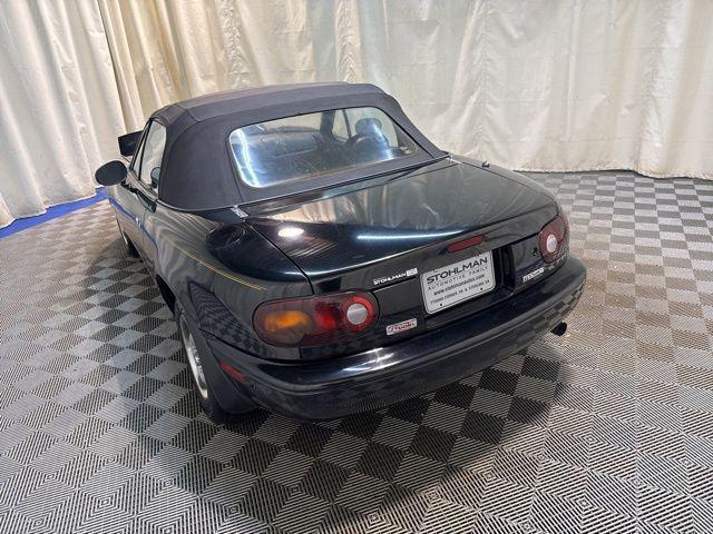 Photo of 1996 Black Mazda MX-5 Miata