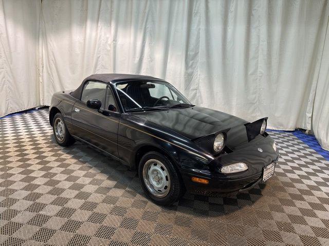 Photo of 1996 Black Mazda MX-5 Miata