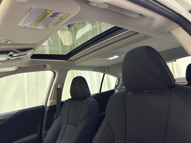 Photo of 2025 Crystal White Pearl Subaru Legacy