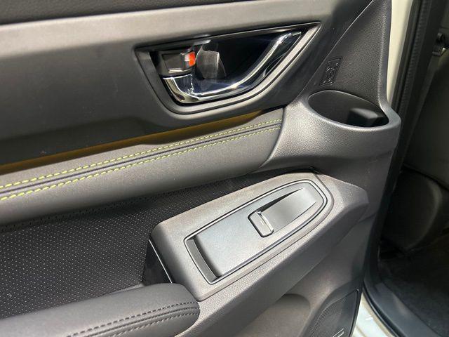 Photo of 2025 Crystal White Pearl Subaru Ascent