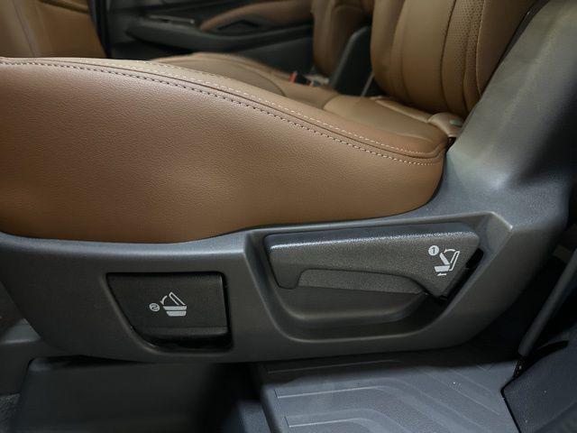 Photo of 2025 Brown Subaru Ascent