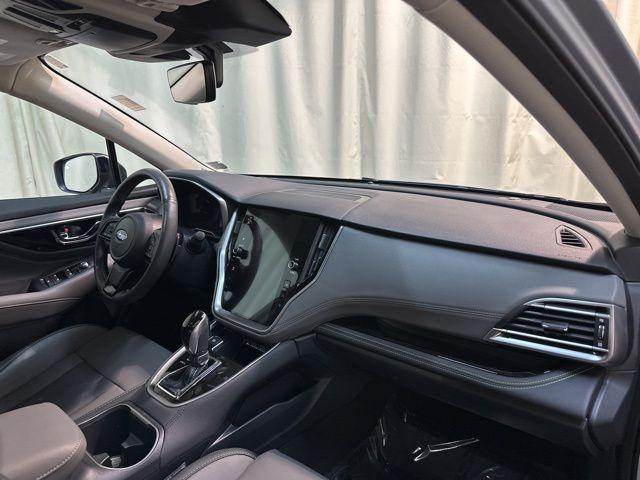 Photo of 2024 Ice Silver Metallic Subaru Outback