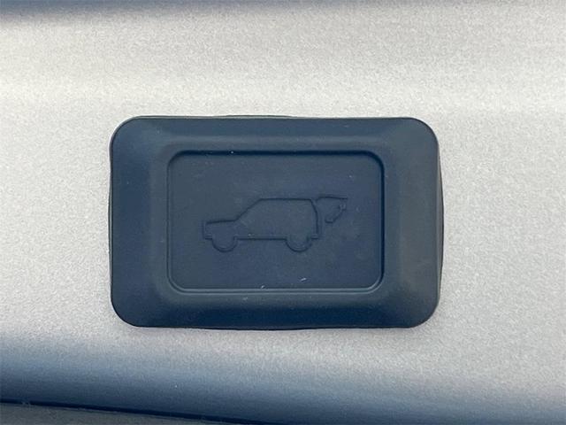 Photo of 2025 Silver Sky Metallic Toyota RAV4