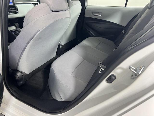 Photo of 2024 White Toyota Corolla