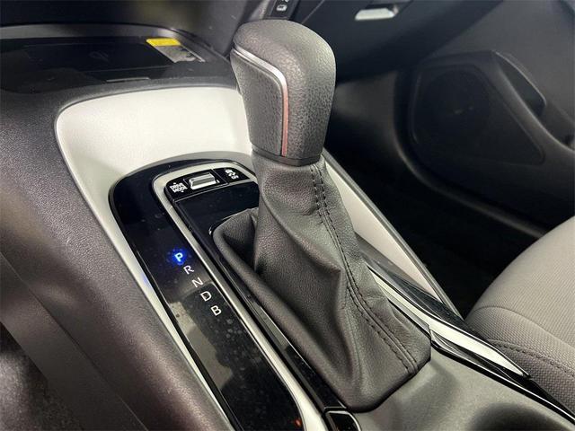 Photo of 2024 White Toyota Corolla