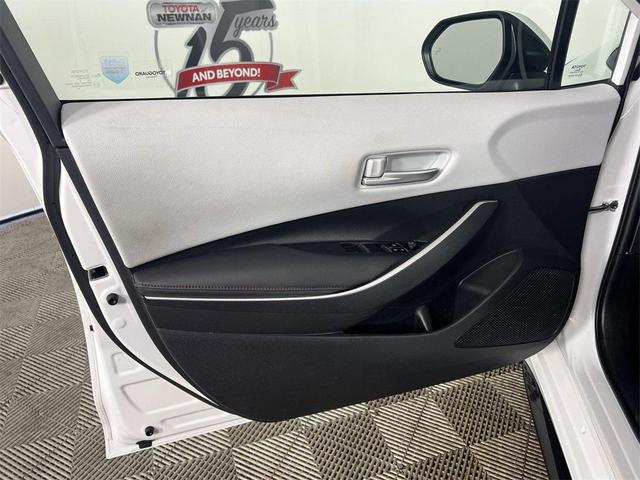 Photo of 2024 White Toyota Corolla