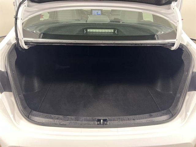 Photo of 2024 White Toyota Corolla