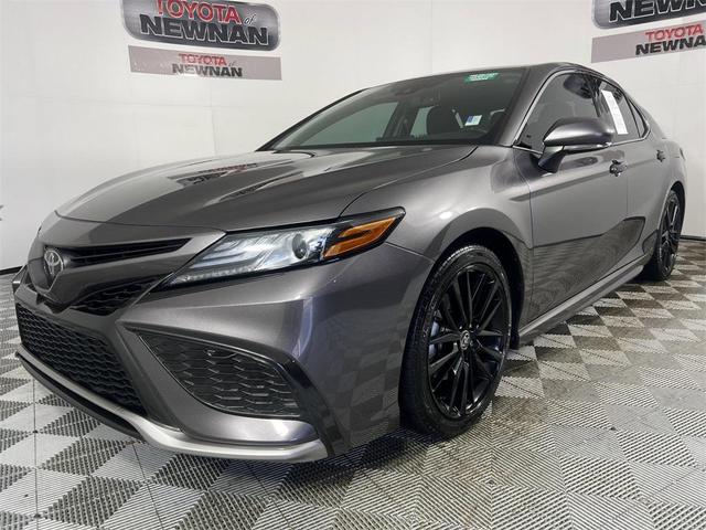Photo of 2022 Predawn Gray Mica Toyota Camry