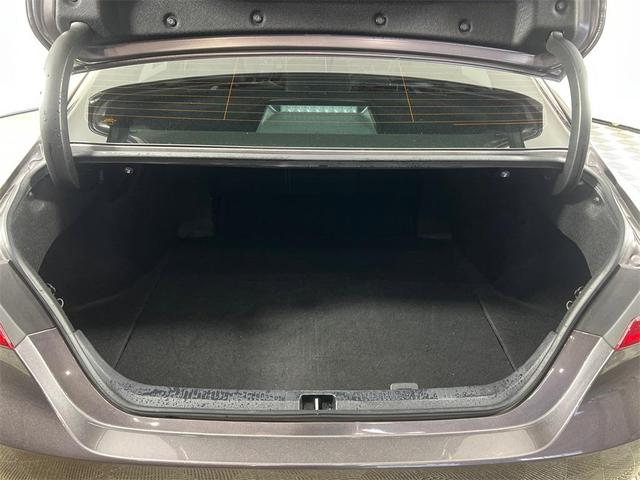 Photo of 2022 Predawn Gray Mica Toyota Camry