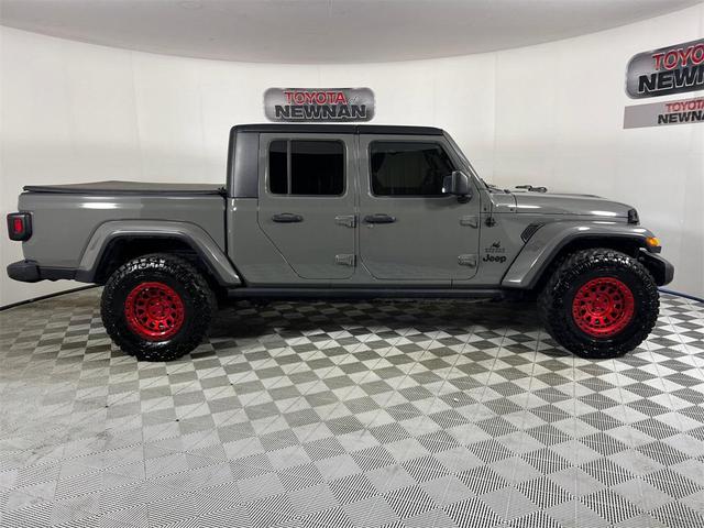 Photo of 2020 Sting-Gray Clearcoat Jeep Gladiator