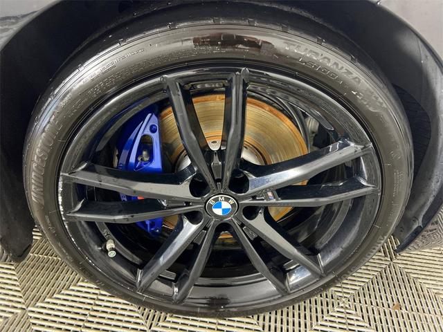 Photo of 2022 Black Sapphire Metallic BMW M440
