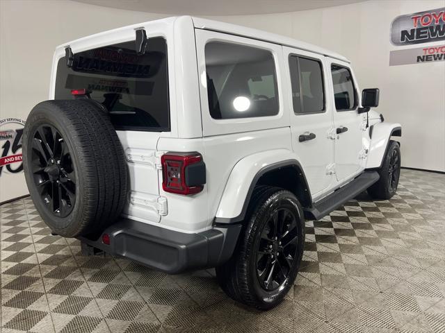 Photo of 2021 Bright White Clearcoat Jeep Wrangler Unlimited