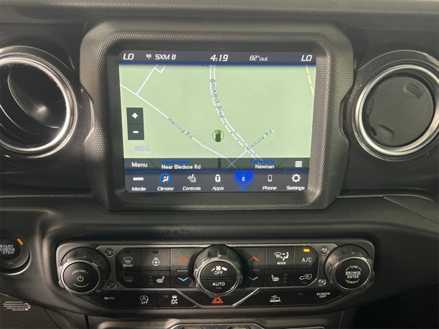 Photo of 2021 Bright White Clearcoat Jeep Wrangler Unlimited