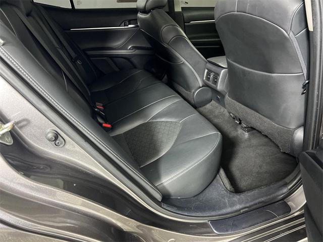 Photo of 2020 Predawn Gray Mica Toyota Camry
