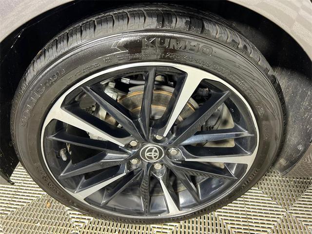 Photo of 2020 Predawn Gray Mica Toyota Camry