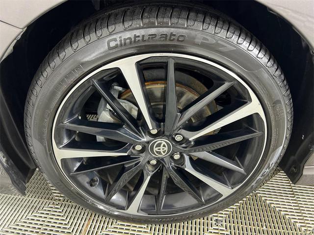 Photo of 2020 Predawn Gray Mica Toyota Camry