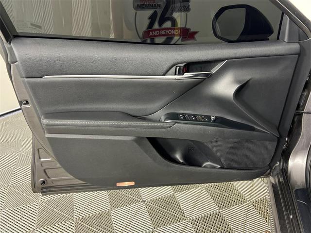 Photo of 2020 Predawn Gray Mica Toyota Camry