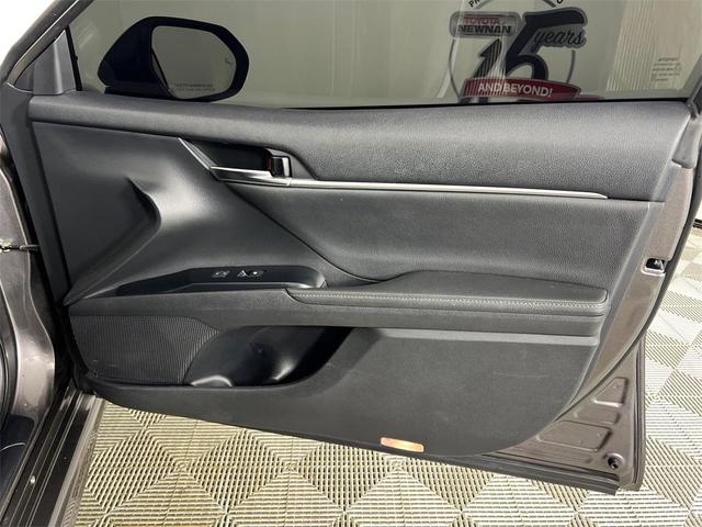 Photo of 2020 Predawn Gray Mica Toyota Camry