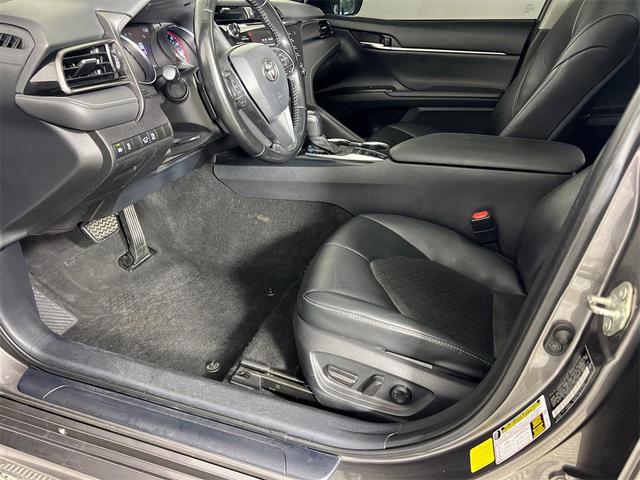 Photo of 2020 Predawn Gray Mica Toyota Camry