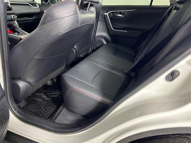 Photo of 2020 Super White Toyota RAV4