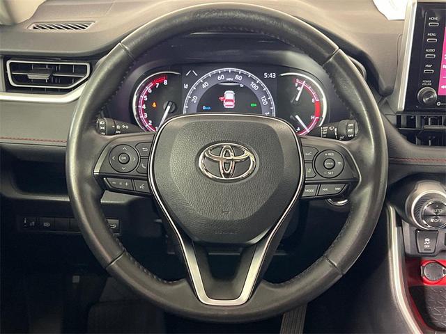 Photo of 2020 Super White Toyota RAV4