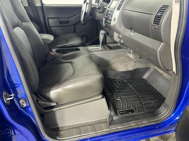 Photo of 2015 Metallic Blue Nissan Xterra