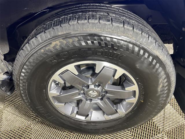 Photo of 2015 Metallic Blue Nissan Xterra