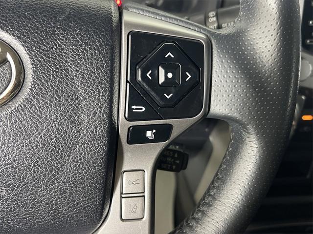 Photo of 2022 Midnight Black Metallic Toyota 4Runner