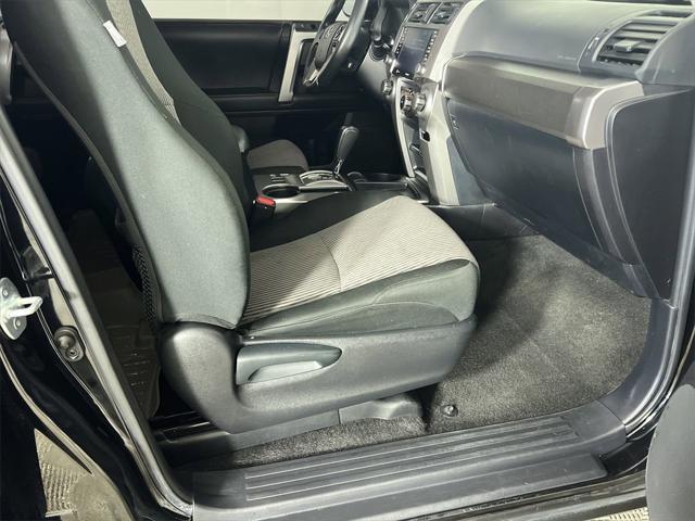 Photo of 2022 Midnight Black Metallic Toyota 4Runner
