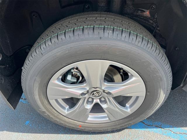 Photo of 2025 Midnight Black Metallic Toyota RAV4