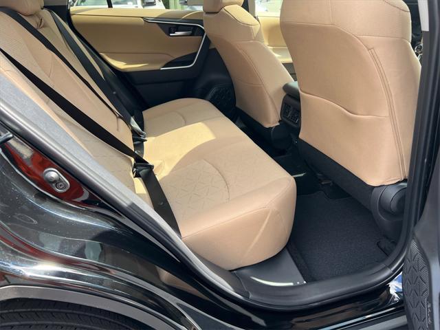 Photo of 2025 Midnight Black Metallic Toyota RAV4