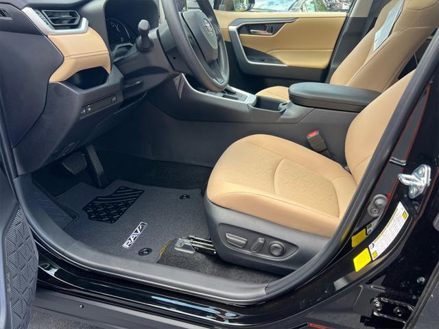 Photo of 2025 Midnight Black Metallic Toyota RAV4