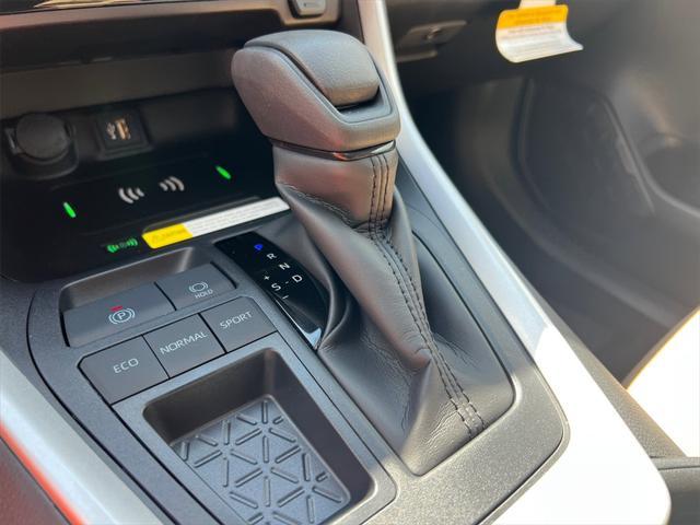 Photo of 2025 Midnight Black Metallic Toyota RAV4