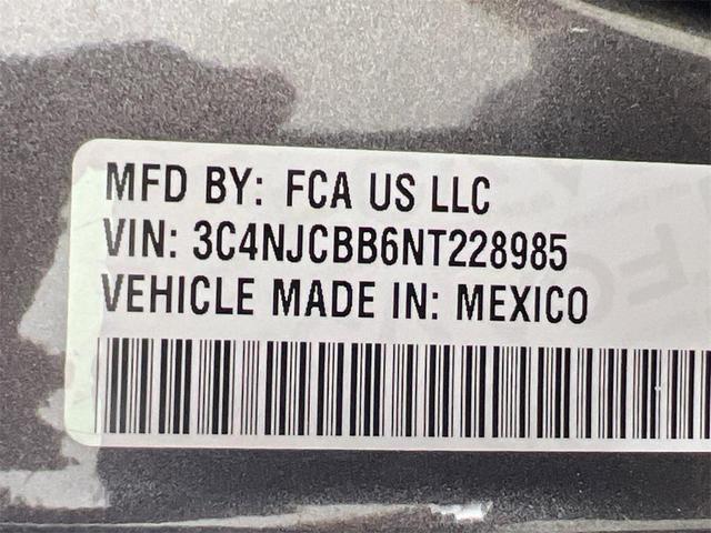 Photo of 2022 Granite Crystal Metallic Clearcoat Jeep Compass
