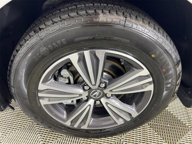 Photo of 2018 White Diamond Pearl Acura MDX
