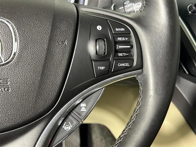 Photo of 2018 White Diamond Pearl Acura MDX