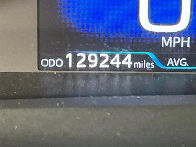 Photo of 2019 Classic Silver Metallic Toyota Prius