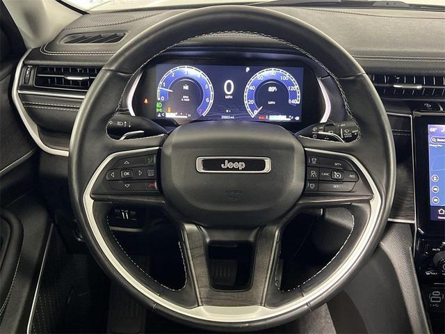 Photo of 2021 Baltic Gray Metallic Clearcoat Jeep Grand Cherokee L