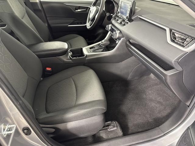 Photo of 2022 Silver Sky Metallic Toyota RAV4