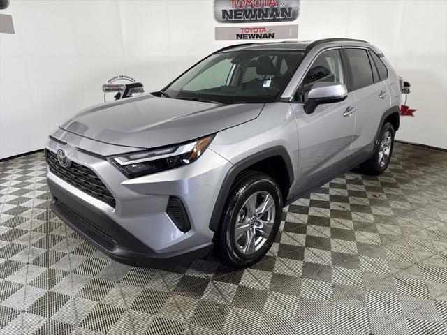 Photo of 2022 Silver Sky Metallic Toyota RAV4