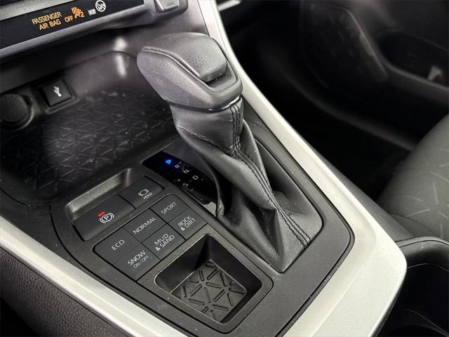 Photo of 2022 Silver Sky Metallic Toyota RAV4