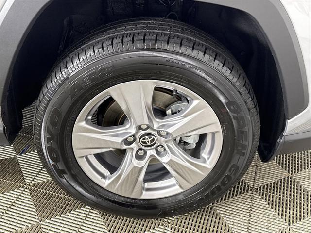 Photo of 2022 Silver Sky Metallic Toyota RAV4