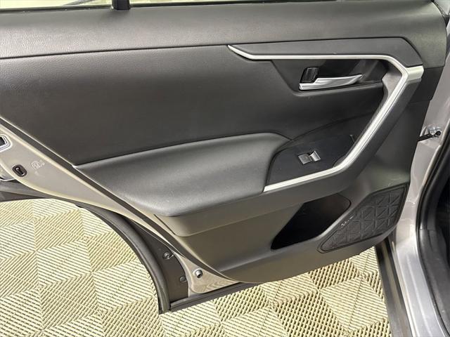 Photo of 2022 Silver Sky Metallic Toyota RAV4