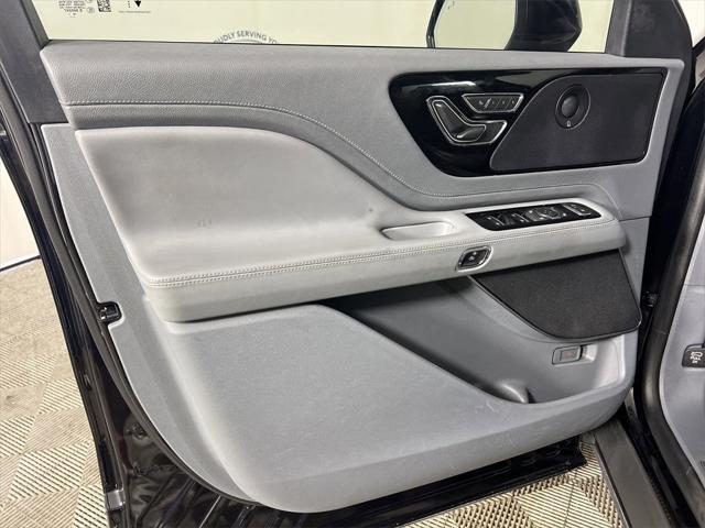 Photo of 2020 Infinite Black Metallic Lincoln Aviator